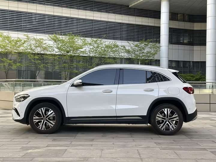 2024 Mercedes-Benz GLA-Class