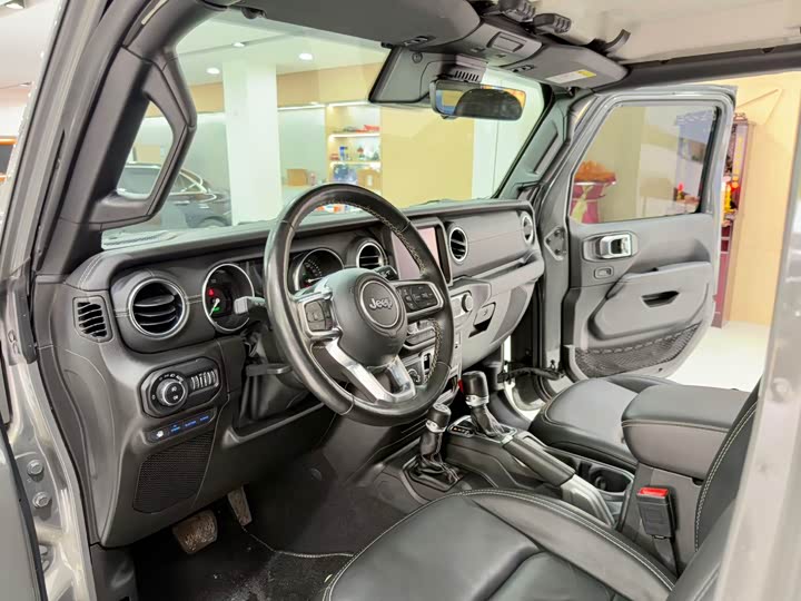 Jeep Wrangler Hybrid 2021 2021款 四门 2.0T 4xe 撒哈拉先行版