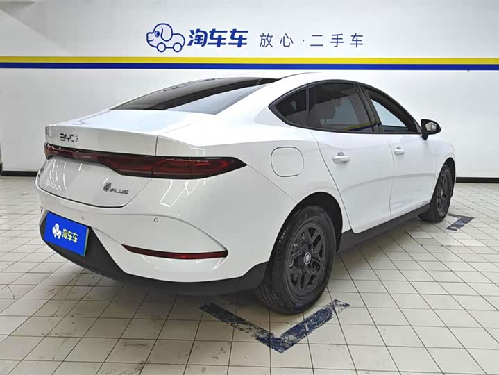 Фото 3 - BYD Qin Plus
