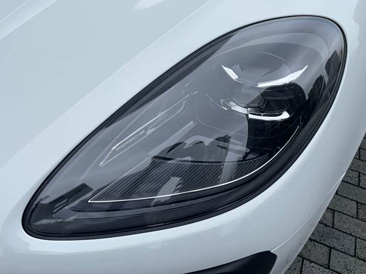 Porsche Macan 2025 2025款 Macan 2.0T 逐梦版