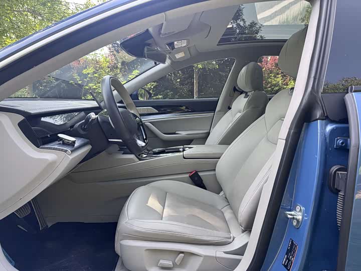 Hozon S 2022 2022款 纯电 715km 后驱中版
