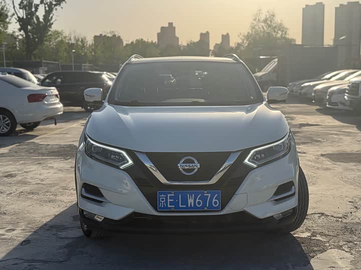 Фото 2 - Nissan Qashqai