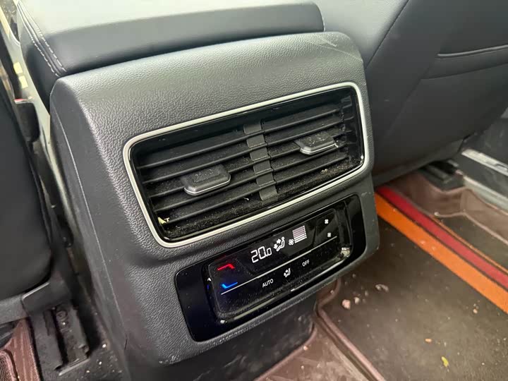 Volkswagen Tavendor 2023 2023款 380TSI 四驱R-Line巡游版