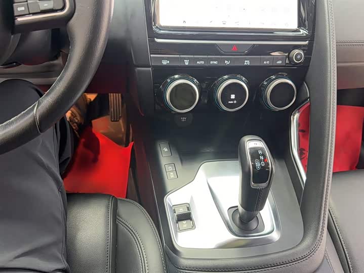 Jaguar E-Pace 2018 2018款 P200 S 国VI
