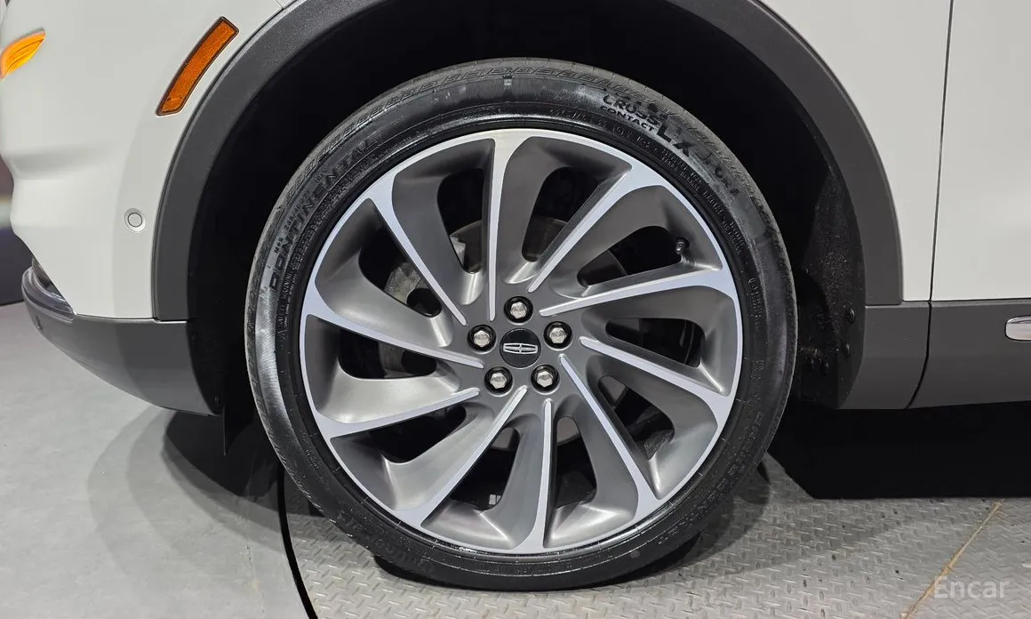 Lincoln Nautilus 2019 2.7 202A AWD