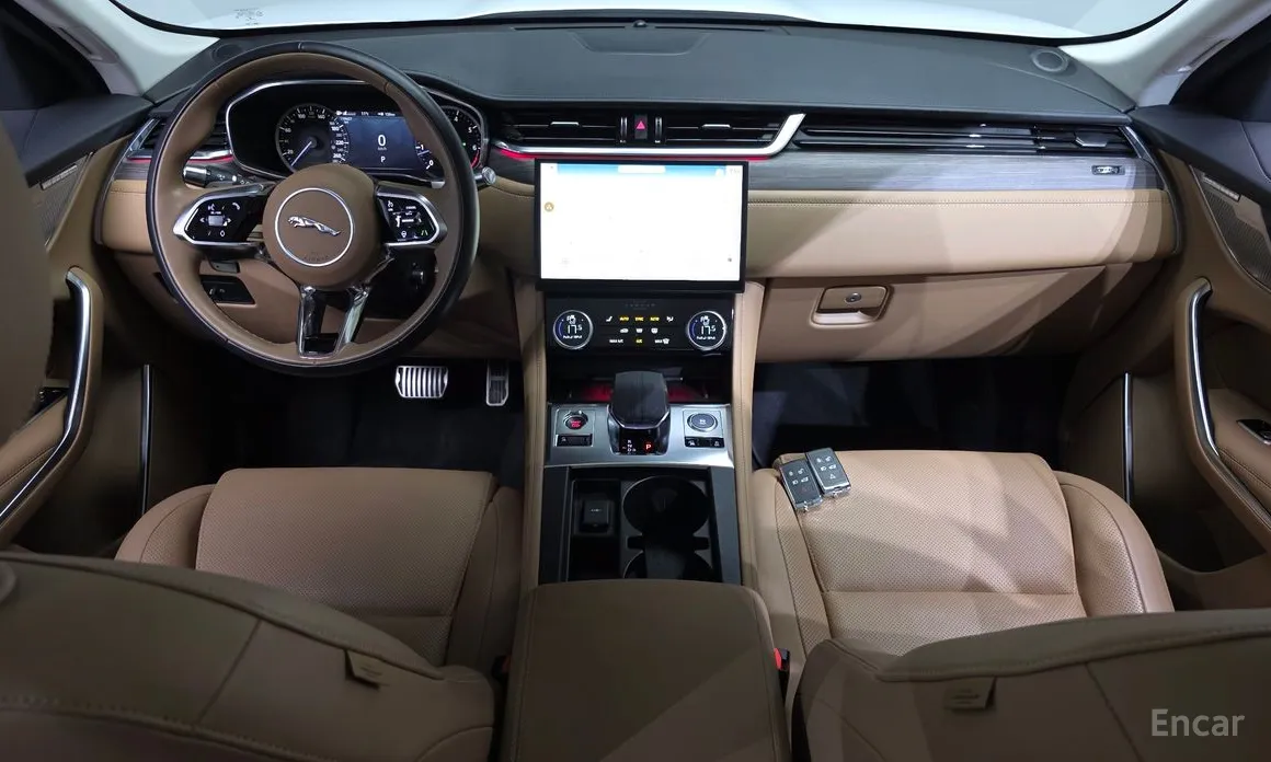Jaguar F-Pace 2016 P 250 SE