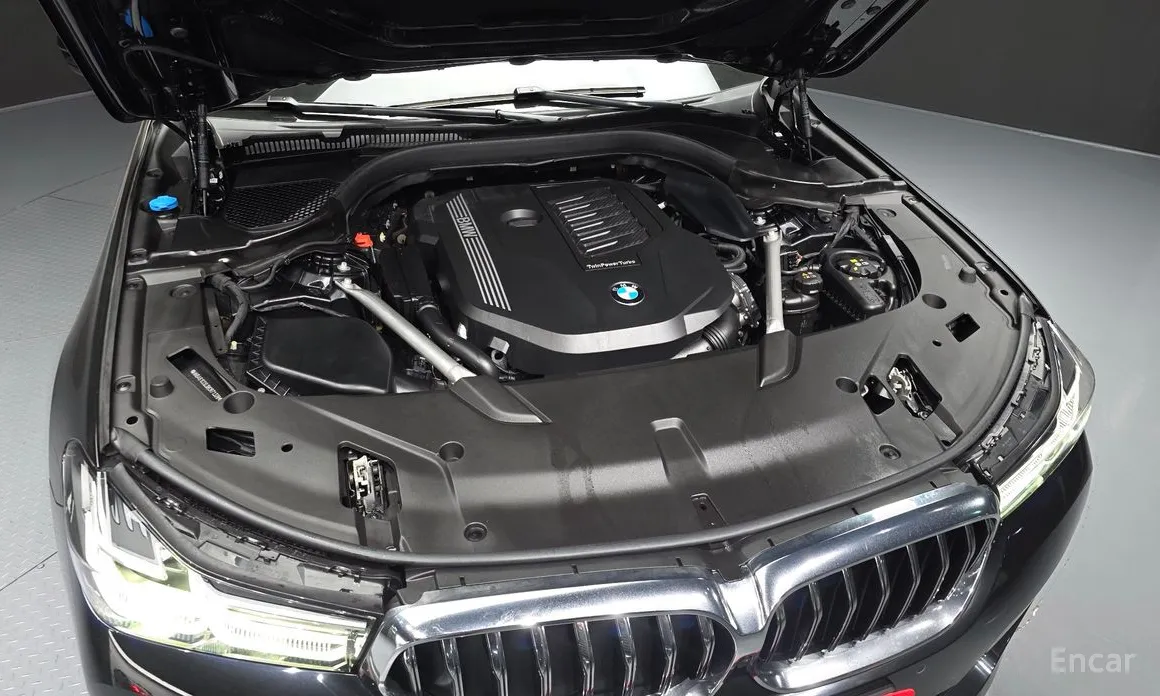 BMW Gran Turismo 2017 630i xDrive Luxury