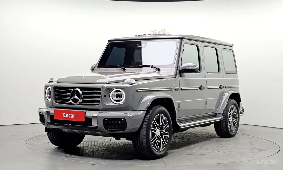Mercedes-Benz G-Class 2024 G450d Manufaktur