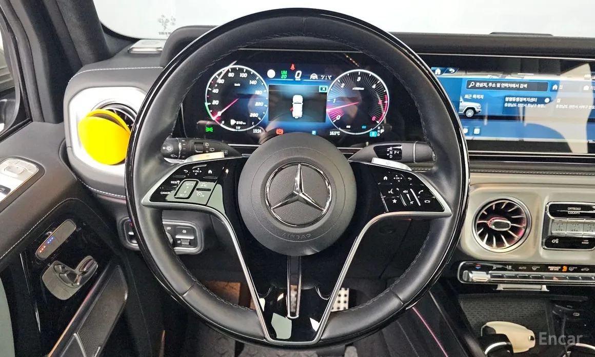 Mercedes-Benz G-Class 2024 G450d Manufaktur
