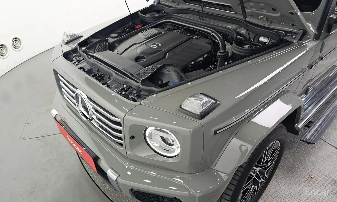 Mercedes-Benz G-Class 2024 G450d Manufaktur