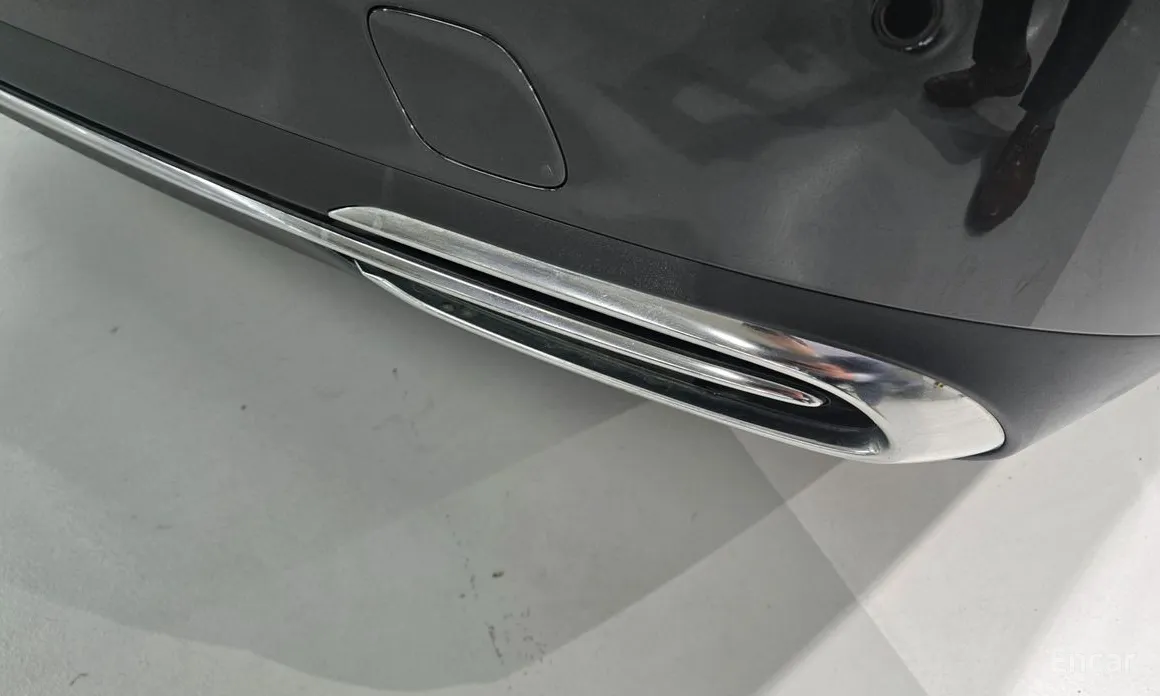Mercedes-Benz E-Class 2024 E200 Avantgarde