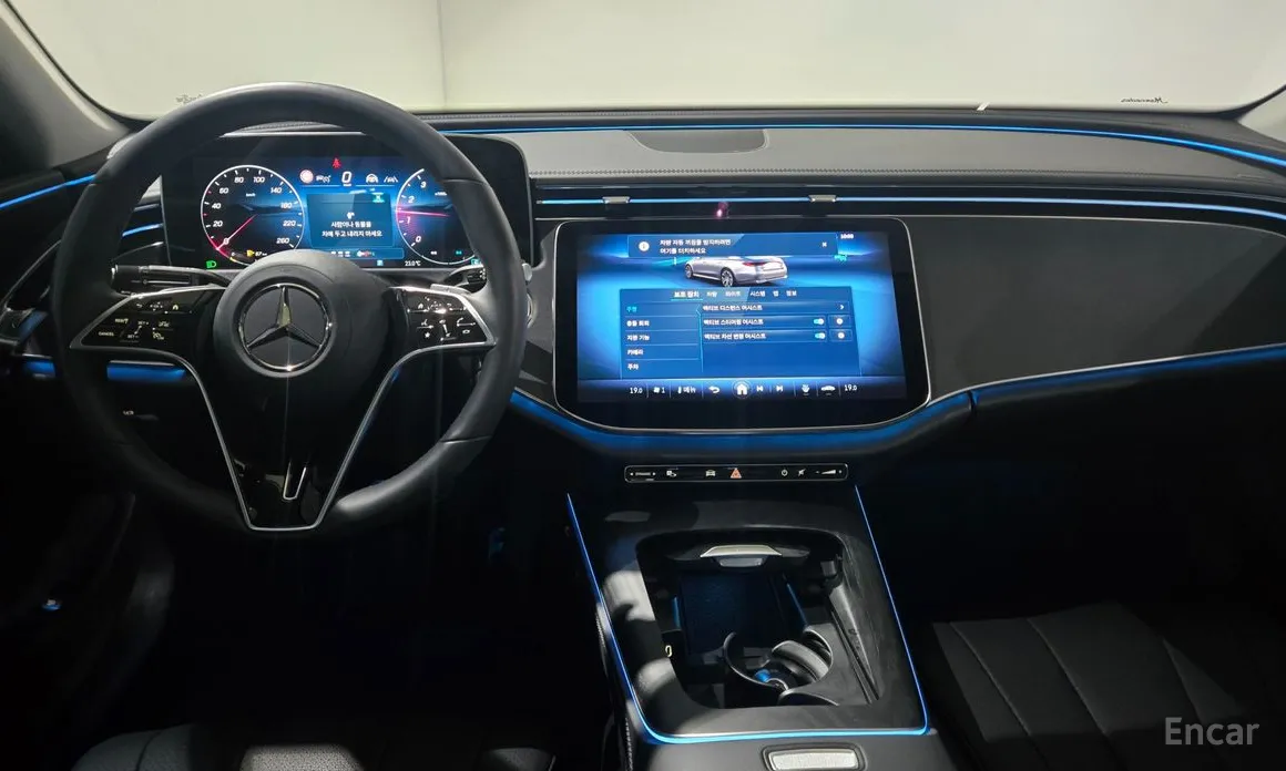 Mercedes-Benz E-Class 2024 E200 Avantgarde