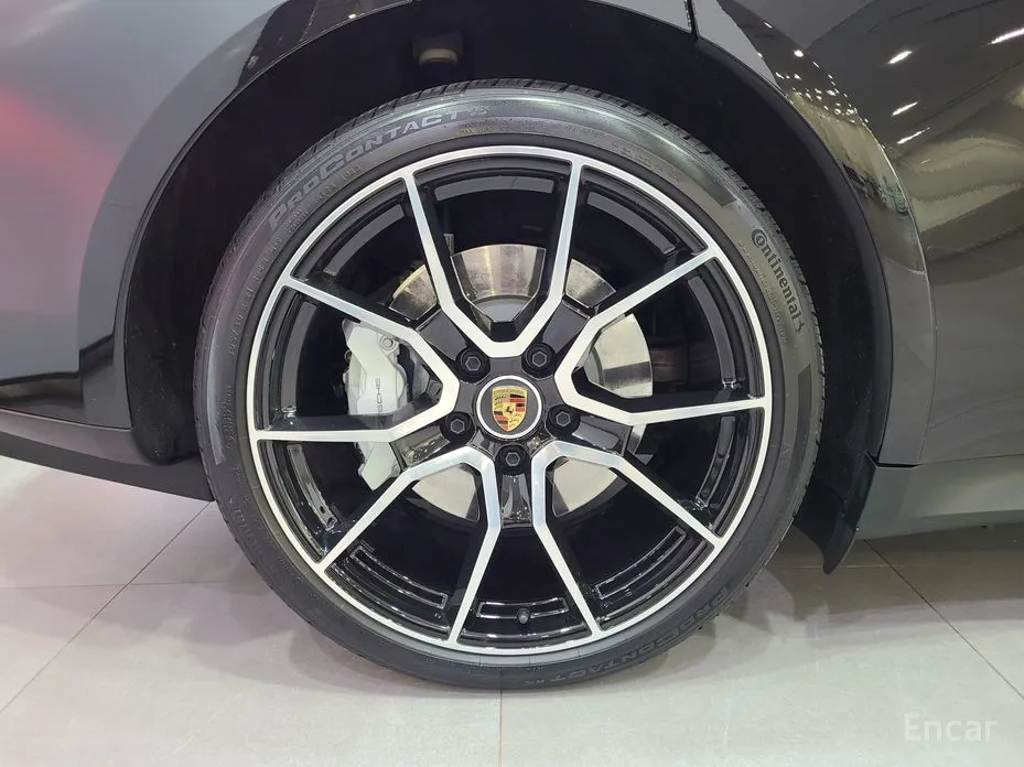 2020 Porsche Taycan