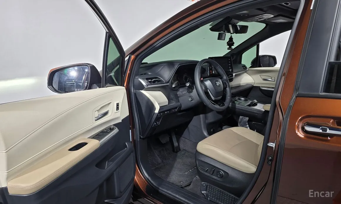 Toyota Sienna 2020 2.5 Hybrid 2WD