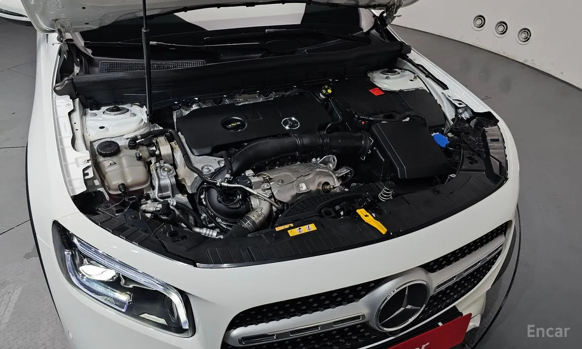 Mercedes-Benz GLB-Class 2020 GLB250 4MATIC