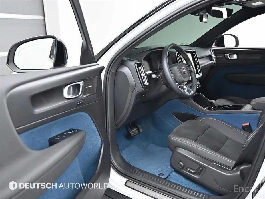 Volvo XC40 2022 Twin
