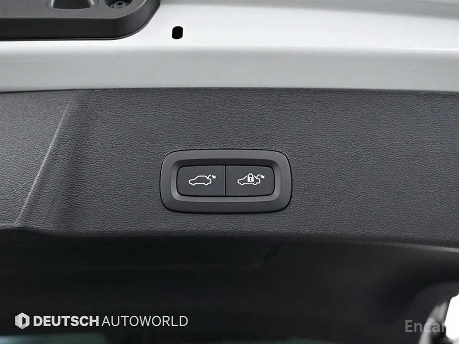 Volvo XC40 2022 Twin
