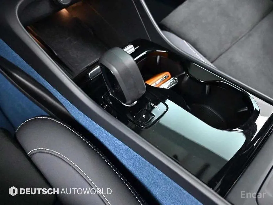 Volvo XC40 2022 Twin