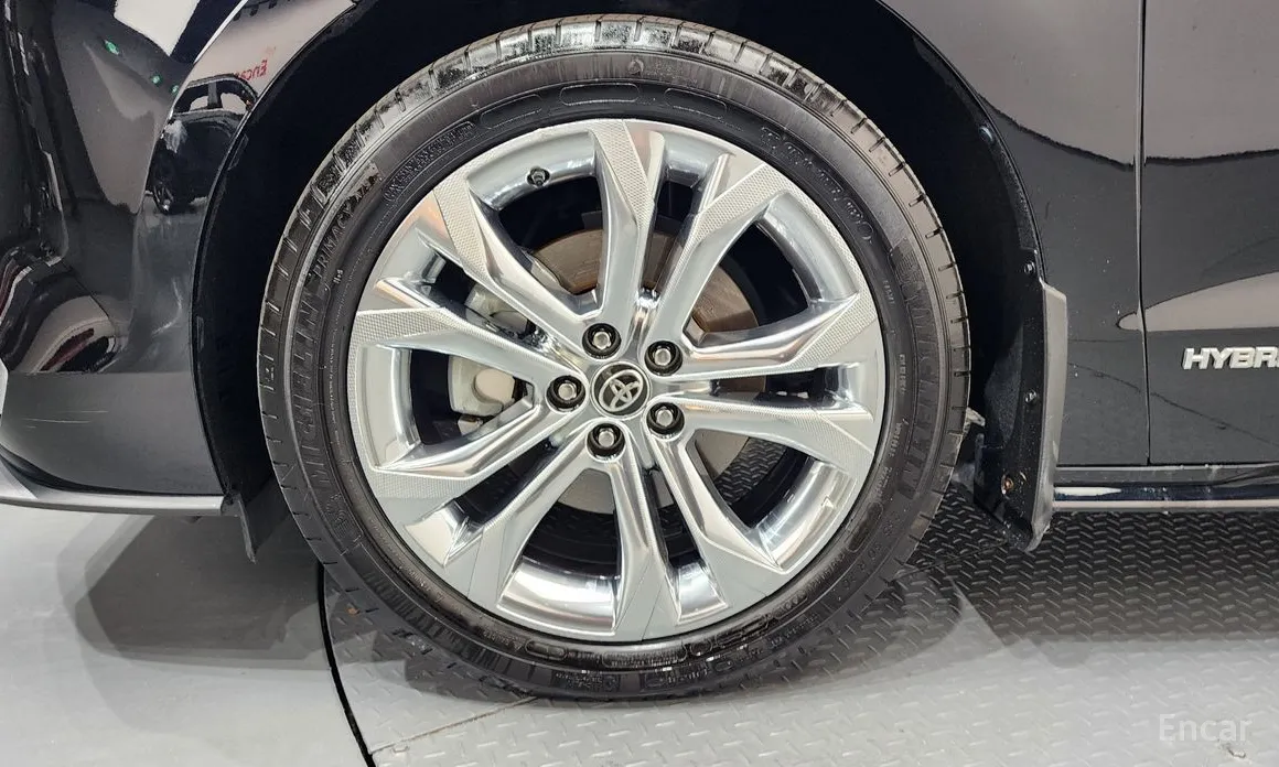 Фото 5 - Toyota Sienna
