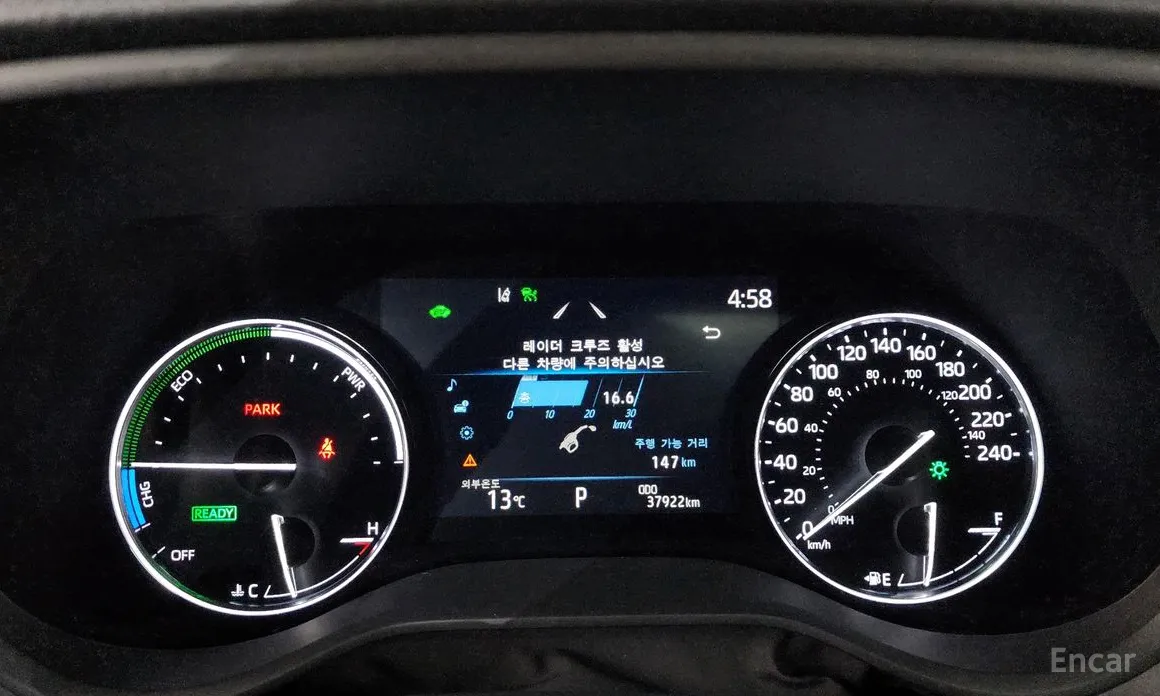 Фото 8 - Toyota Sienna