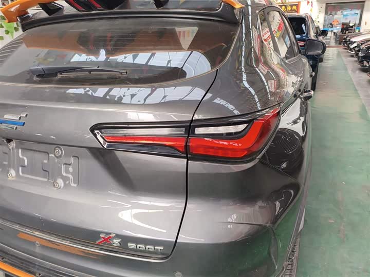 Changan Oshan X5 2022 2022款 运动版 1.5T DCT飓风音速