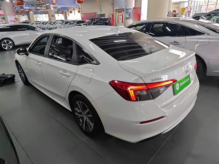 Photo 5 - Honda Civic