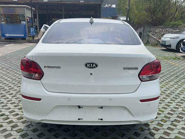Kia Pegas 2020 2020款 改款 1.4L 自动舒适天窗版