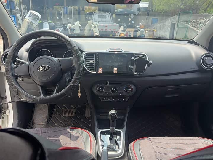 Kia Pegas 2020 2020款 改款 1.4L 自动舒适天窗版