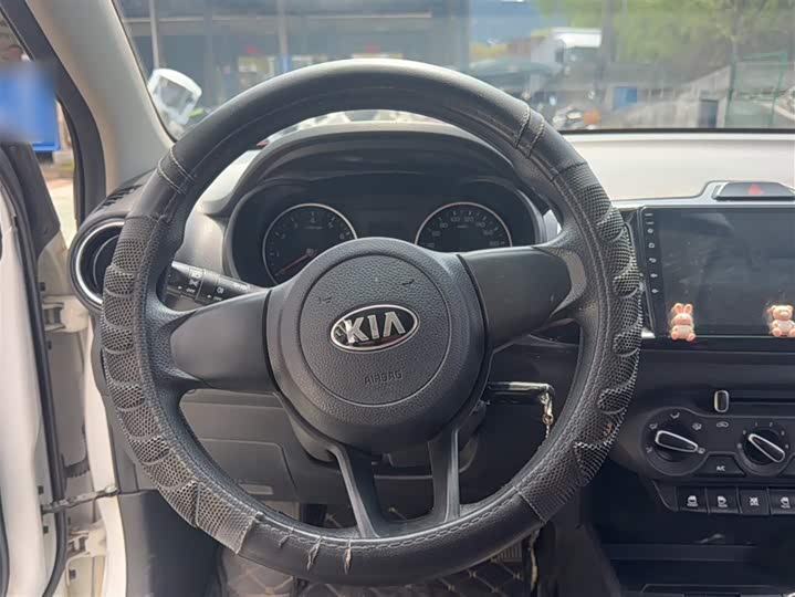Kia Pegas 2020 2020款 改款 1.4L 自动舒适天窗版