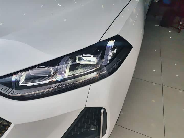 2021 Wey Macchiato DHT Hybrid