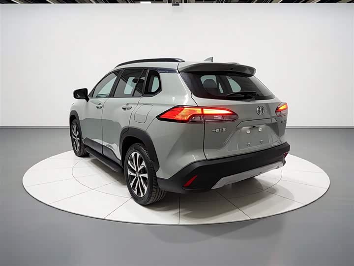 Фото 5 - Toyota Corolla Cross