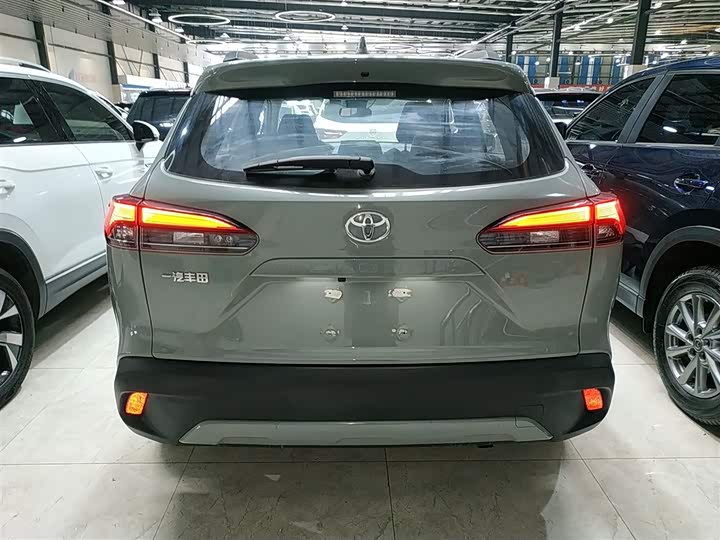 Фото 6 - Toyota Corolla Cross