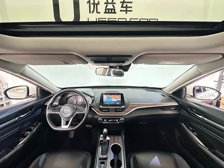 Photo 6 - Nissan Teana