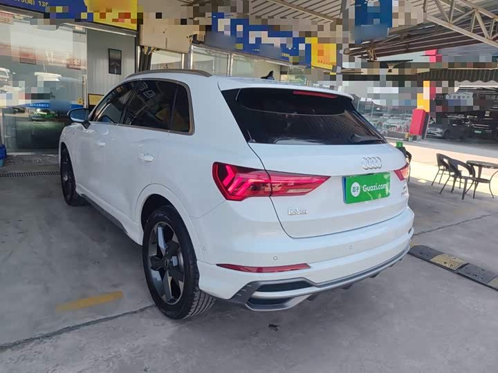 Zdjęcie 5 - Audi Q3