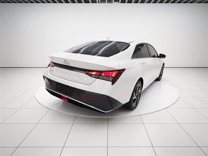 Hyundai Elantra N line 2023 2023款 1.5L CVT GLX精英版
