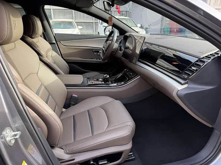 BYD Han 2020 2020款 EV 超长续航版豪华型