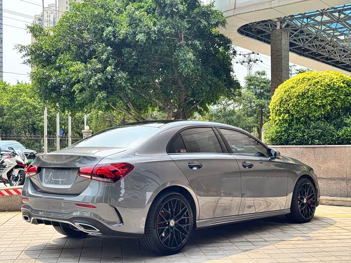 Фото 4 - Mercedes-Benz A-Class