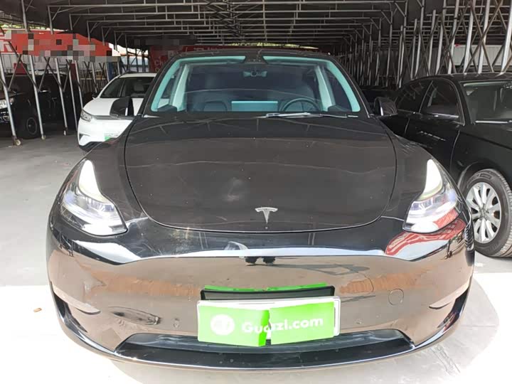 صورة 3 - Tesla Model Y