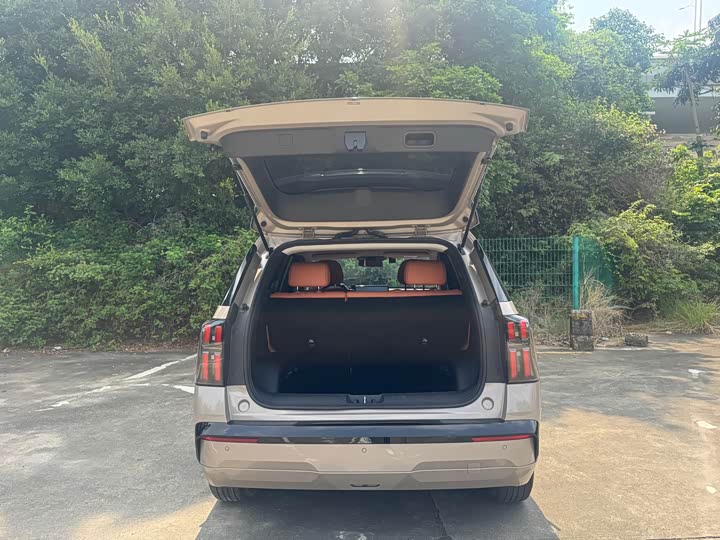 GAC Aion V 2025 2025款 埃安霸王龙 650 智享版