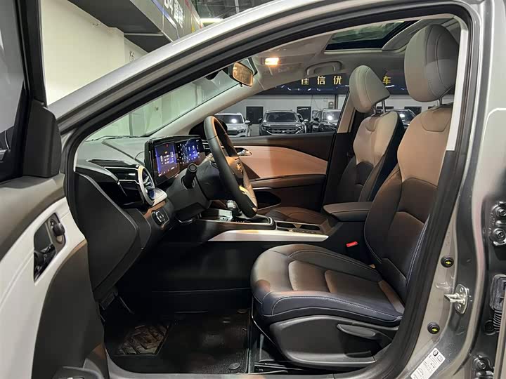 Chevrolet Monza 2024 2024款 1.5L 双离合悦享版