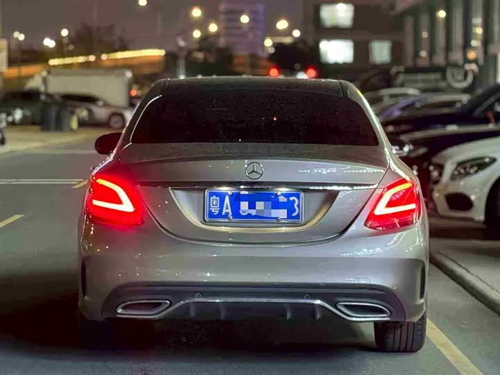 Zdjęcie 9 - Mercedes-Benz C-Class