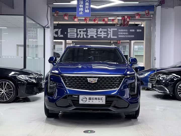 2024 Cadillac XT4