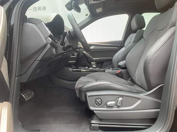 Audi Q5L Sportback 2024 2024款 40 TFSI 豪华型