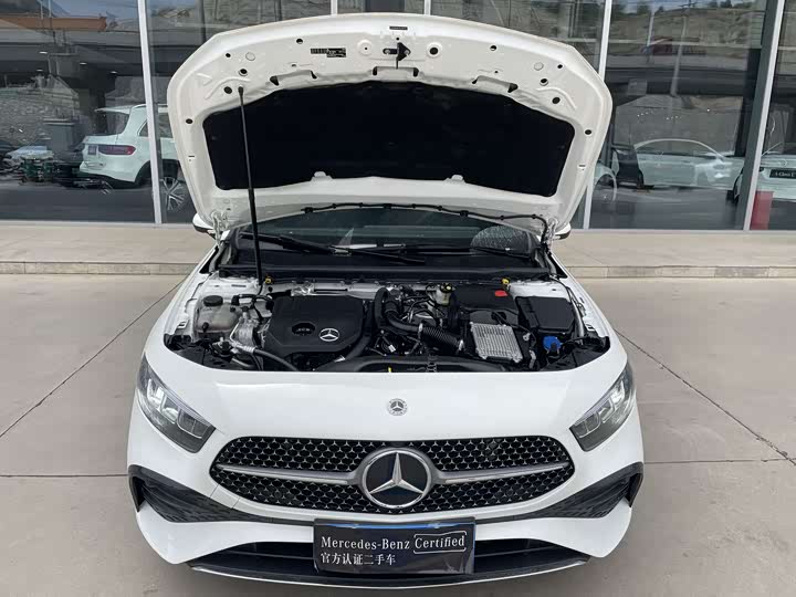 Zdjęcie 3 - Mercedes-Benz A-Class