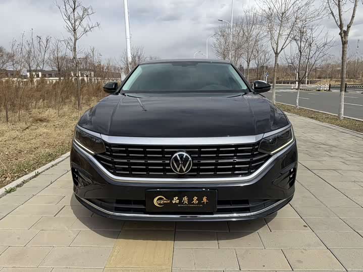 Фото 2 - Volkswagen Passat