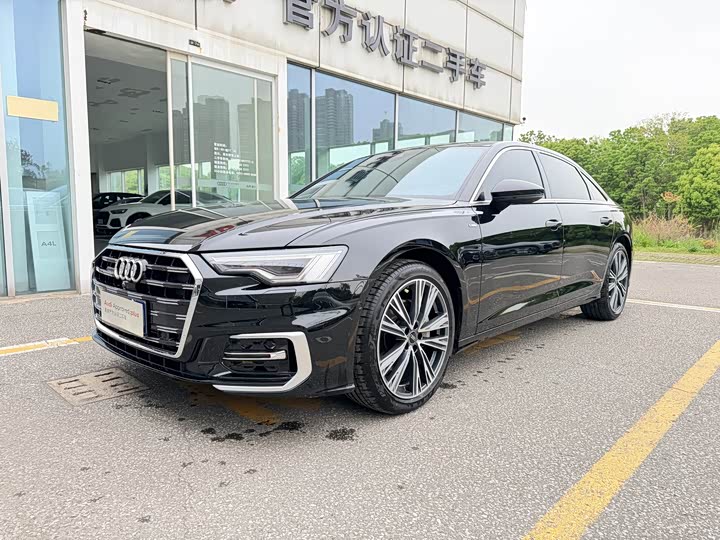 Photo 1 - Audi A6L