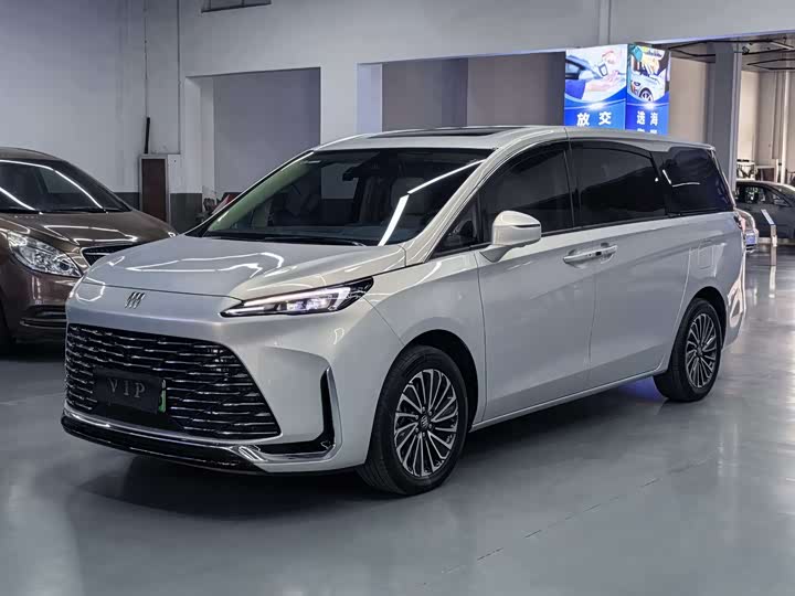 Buick GL8 Hybrid 2025 2025款 陆尚 智享版