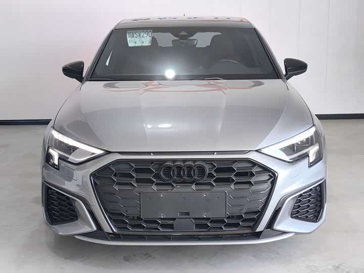 Фото 2 - Audi A3