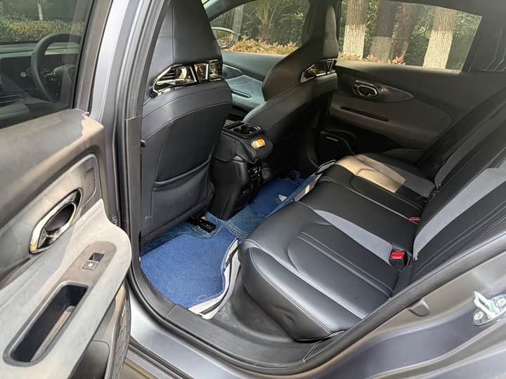 GAC Trumpchi Empow R 2025 2025款 270T DCT 影豹R-Style劲享版