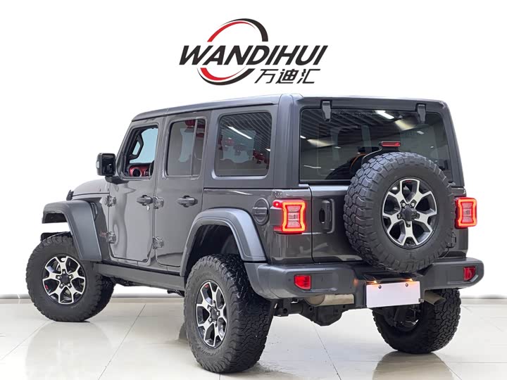 Jeep Wrangler 2021 2021款 2.0T 罗宾汉四门版